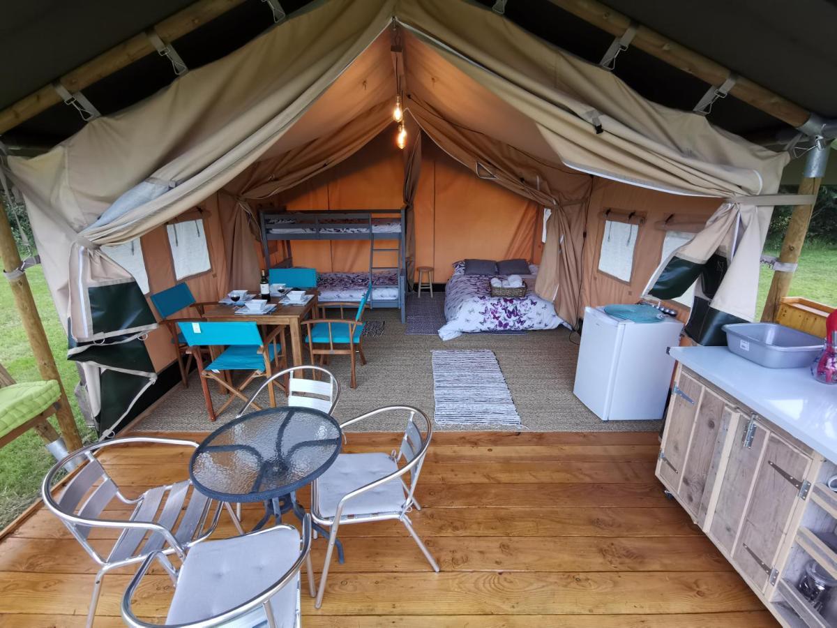 Safari At La Petite Lande 호텔 Thiviers 외부 사진